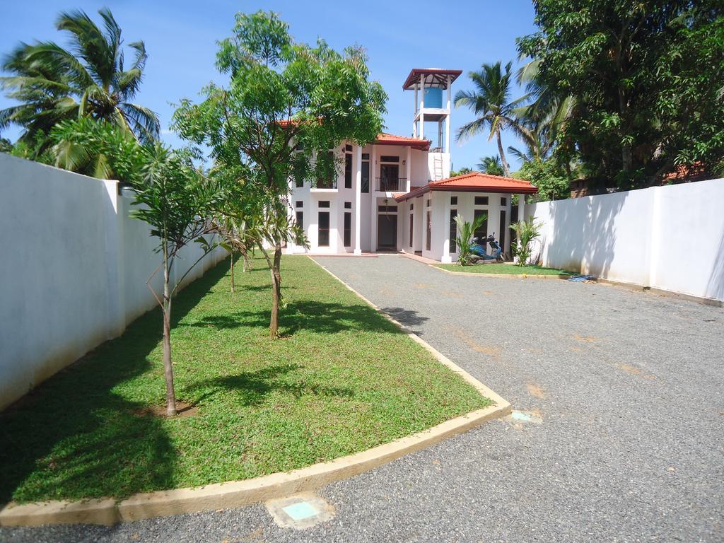 Amawin Resort Hambantota Exteriör bild