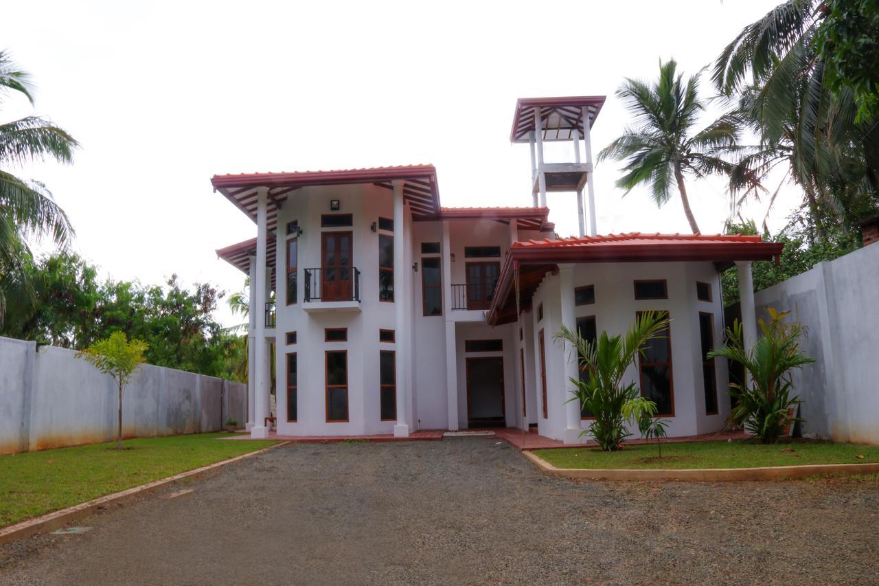 Amawin Resort Hambantota Exteriör bild