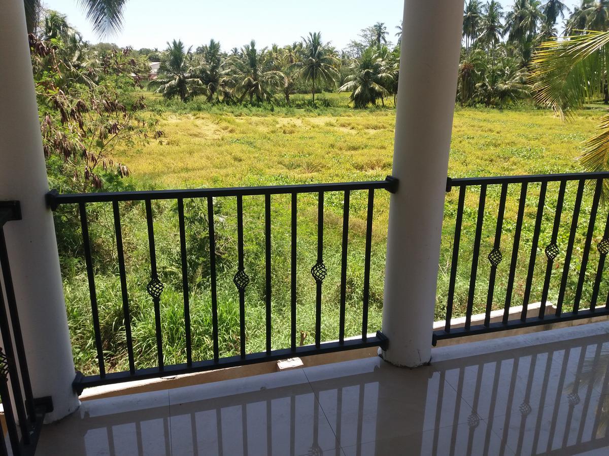 Amawin Resort Hambantota Exteriör bild